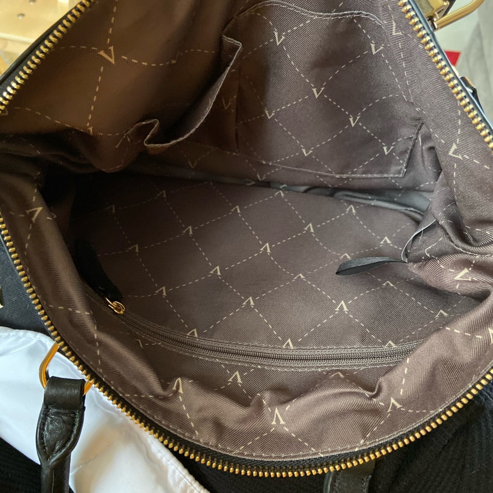Vince Camuto Black leather satchel - Picture 2 of 8